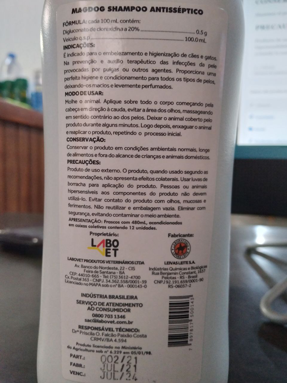 Magdog Shampoo antiséptico perros y gatos - Agropecuaria Tamboril - Imagen 3